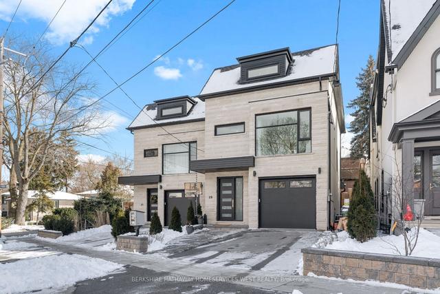 19 Government Rd, House detached with 4 bedrooms, 5 bathrooms and 2 parking in Toronto ON | Image 1