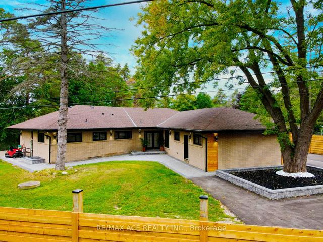2270 Meadowvale Rd, House detached with 5 bedrooms, 4 bathrooms and 12 parking in Toronto ON | Image 12