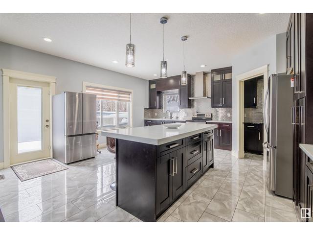 4235 Savaryn Dr Sw, House detached with 6 bedrooms, 5 bathrooms and null parking in Edmonton AB | Image 21