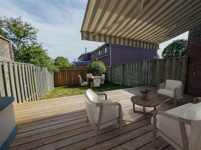 111 Burlington St, House attached with 3 bedrooms, 3 bathrooms and 2 parking in Toronto ON | Image 8