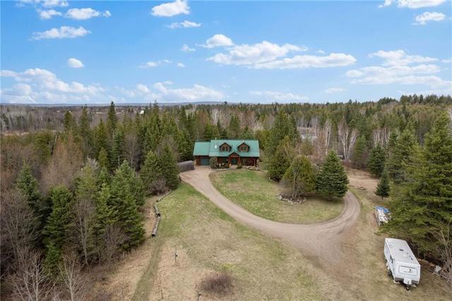 770 Lisk Road, House detached with 3 bedrooms, 2 bathrooms and 10 parking in Killaloe, Hagarty and Richards ON | Image 3