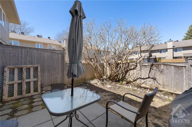 1703 Rodin Way, Townhouse with 3 bedrooms, 2 bathrooms and 1 parking in Ottawa ON | Image 22