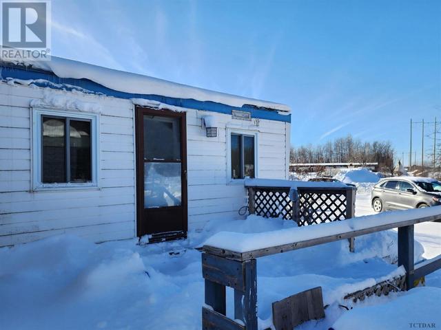 150 Burnside Dr # 7, Home with 2 bedrooms, 1 bathrooms and null parking in Kirkland Lake ON | Image 2