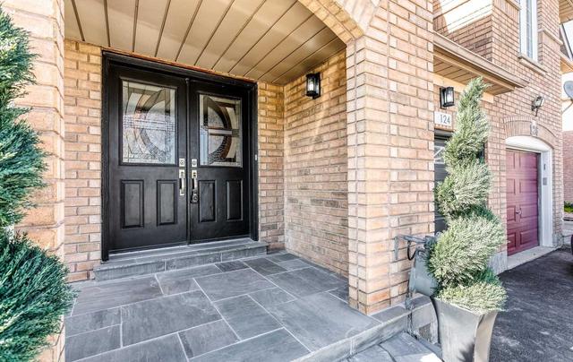 124 Maple Sugar Lane, House attached with 3 bedrooms, 3 bathrooms and 4 parking in Vaughan ON | Image 12