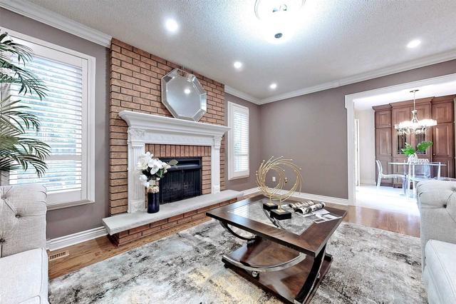 5362 Westhampton Rd, House detached with 5 bedrooms, 5 bathrooms and 6 parking in Mississauga ON | Image 10