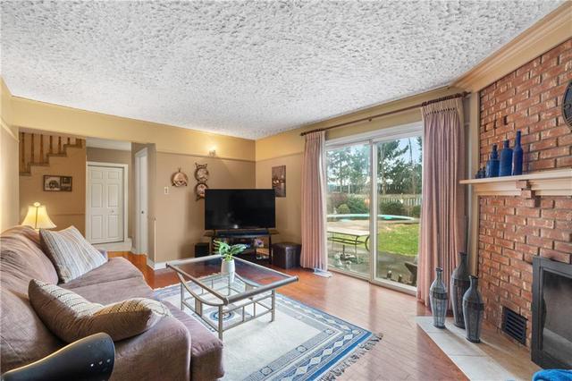 747 Winston Road, House detached with 3 bedrooms, 1 bathrooms and 1 parking in Grimsby ON | Image 8