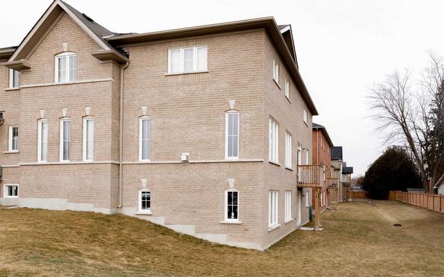 3 Fairgrounds Lane, House detached with 5 bedrooms, 4 bathrooms and 9 parking in Brock ON | Image 7