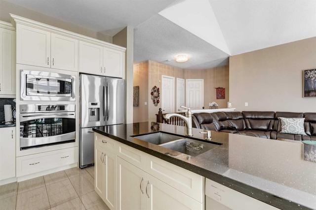 21 Kezia Cres, House detached with 3 bedrooms, 3 bathrooms and 4 parking in Caledon ON | Image 10