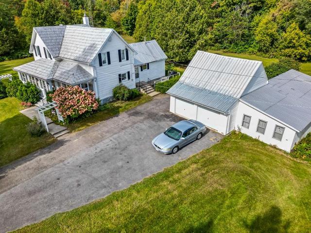 17195 Mclean Road, House detached with 4 bedrooms, 2 bathrooms and 6 parking in North Stormont ON | Image 2