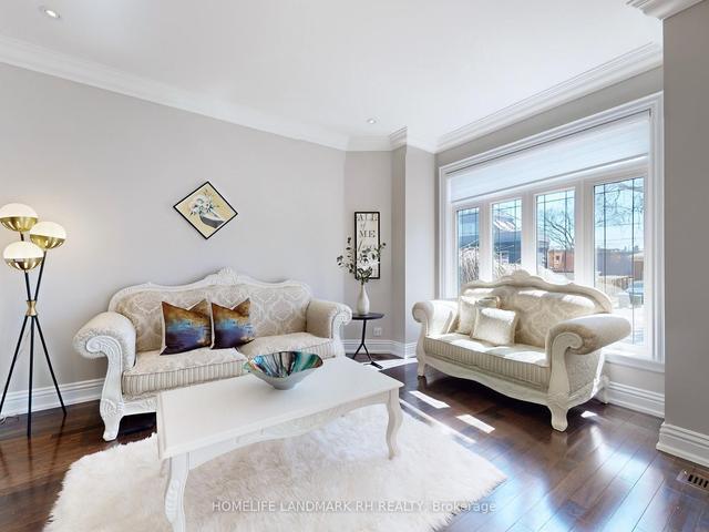208 Joicey Blvd, House detached with 4 bedrooms, 5 bathrooms and 5 parking in Toronto ON | Image 23