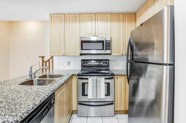 11 - 98 Carr St, Townhouse with 2 bedrooms, 2 bathrooms and 1 parking in Toronto ON | Image 21