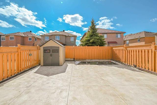 24 Alberta Terr, House detached with 3 bedrooms, 4 bathrooms and 5 parking in Brampton ON | Image 31