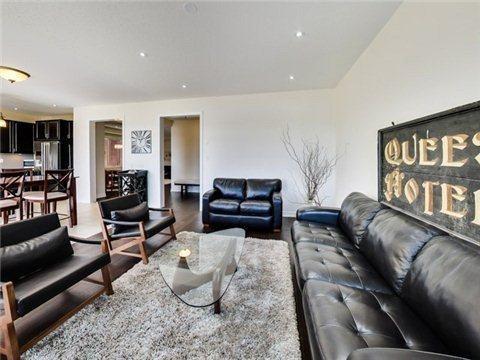 535 Hinchey Cres, House detached with 4 bedrooms, 3 bathrooms and 6 parking in Milton ON | Image 7