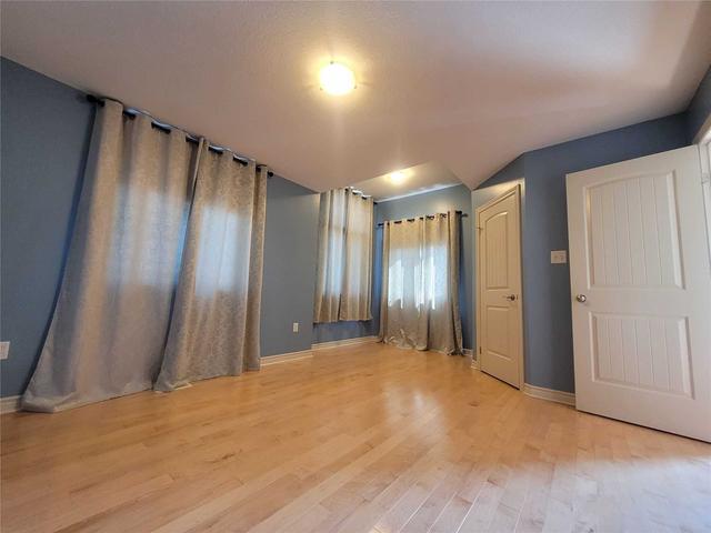 99 Lambeth Way, Townhouse with 3 bedrooms, 3 bathrooms and 2 parking in Guelph ON | Image 10