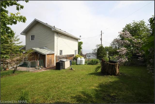 5049 Boulton St, House detached with 2 bedrooms, 2 bathrooms and 0 parking in Hamilton TP ON | Image 3