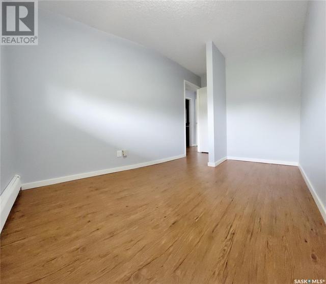 202 - 1130 9th Avenue Ne, Condo with 2 bedrooms, 1 bathrooms and null parking in Swift Current SK | Image 14