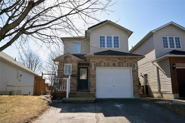 704 Trailview Drive, House detached with 3 bedrooms, 1 bathrooms and 5 parking in Peterborough ON | Image 1