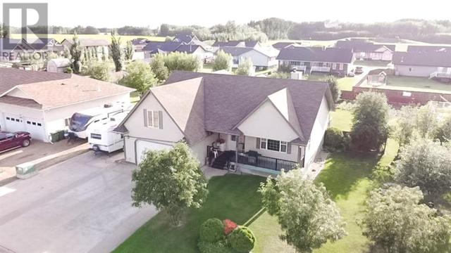 8710 101 Street, House detached with 4 bedrooms, 3 bathrooms and 8 parking in Mackenzie County AB | Image 4