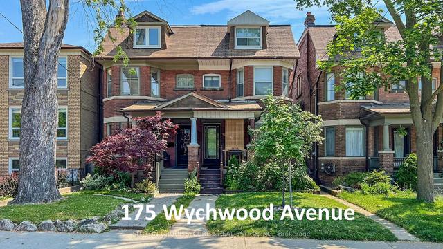 175 Wychwood Ave, House semidetached with 5 bedrooms, 2 bathrooms and 2 parking in Toronto ON | Image 12