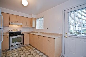 1 - 4277 Lawrence Ave E, Townhouse with 2 bedrooms, 1 bathrooms and 1 parking in Toronto ON | Image 4