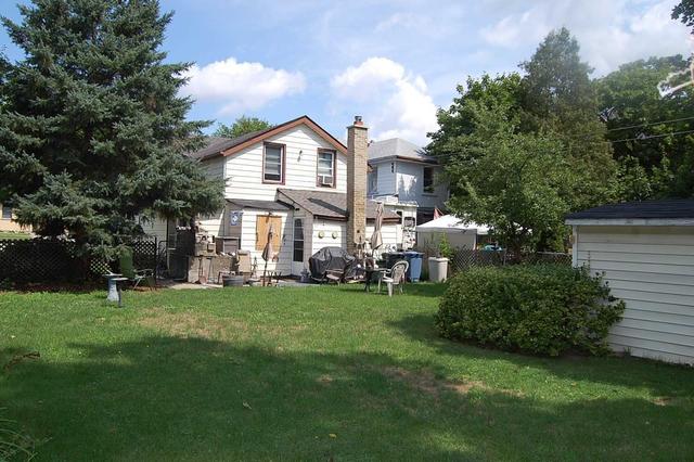 115 Ontario St, House detached with 3 bedrooms, 1 bathrooms and 3 parking in Guelph ON | Image 3