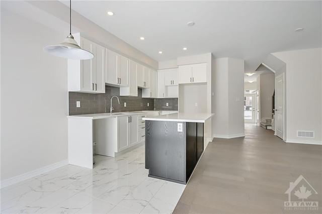 438 Fleet Canuck Private, Townhouse with 3 bedrooms, 3 bathrooms and 2 parking in Ottawa ON | Image 10