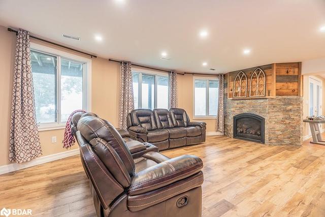 793016 Simcoe County Road 124, House detached with 4 bedrooms, 3 bathrooms and 15 parking in Grey Highlands ON | Image 20