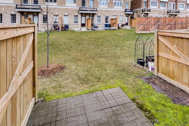389 - 30 Icy Note Path, Townhouse with 4 bedrooms, 3 bathrooms and 2 parking in Oshawa ON | Image 20