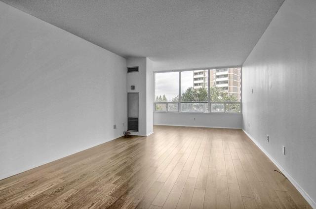 502 - 1101 Steeles Ave W, Condo with 2 bedrooms, 2 bathrooms and 1 parking in Toronto ON | Image 10