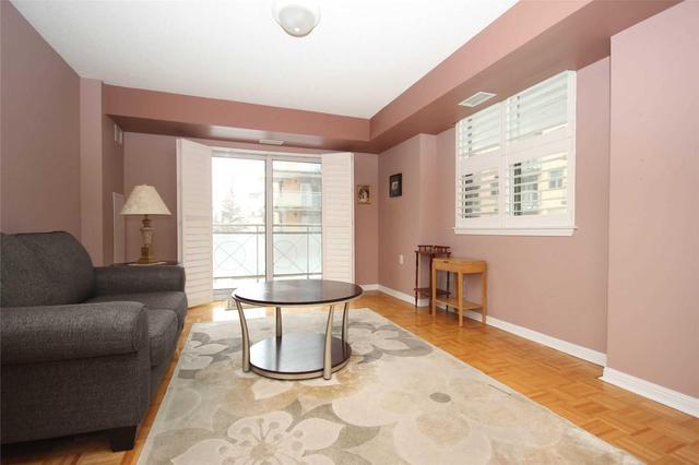 206 - 2500 Rutherford Rd, Condo with 2 bedrooms, 2 bathrooms and 1 parking in Vaughan ON | Image 7