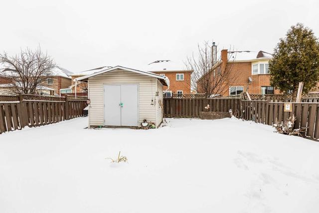 41 Lockwood Rd, House detached with 3 bedrooms, 3 bathrooms and 6 parking in Brampton ON | Image 33