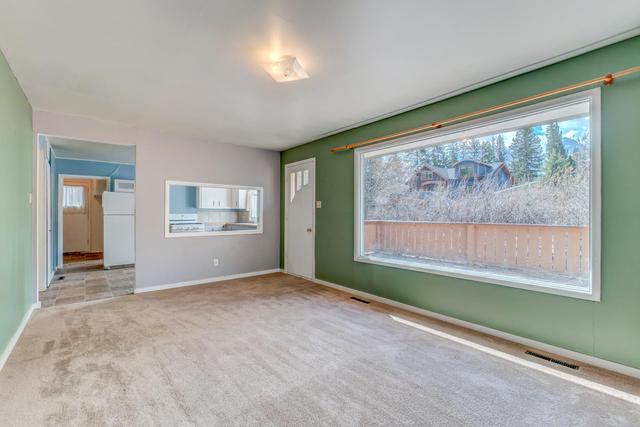 522 4th Street, House detached with 3 bedrooms, 1 bathrooms and 2 parking in Canmore AB | Image 5