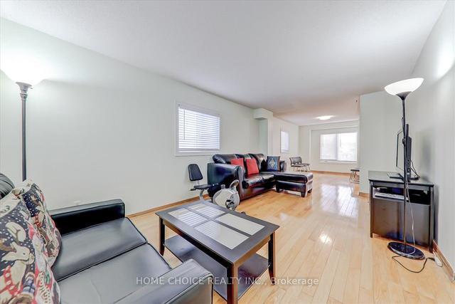 105 Empringham Dr, House detached with 3 bedrooms, 3 bathrooms and 4 parking in Toronto ON | Image 36