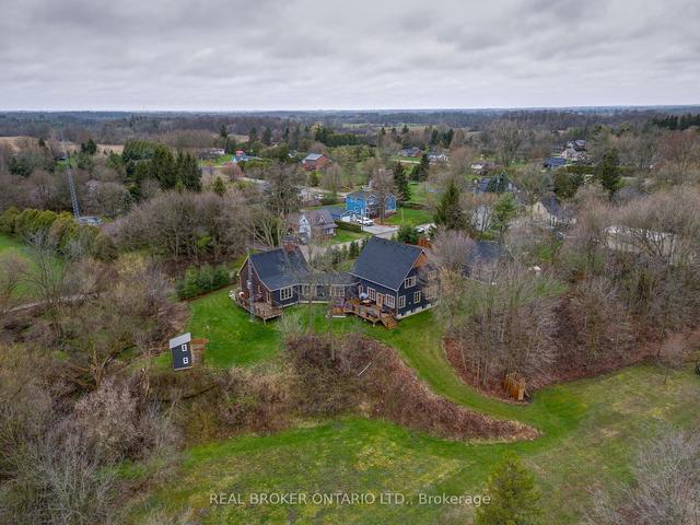 5 Burlington St, House detached with 7 bedrooms, 5 bathrooms and 14 parking in Brant ON | Image 32