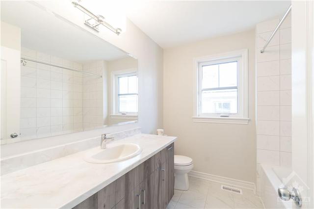 177 Nepeta Crescent, Townhouse with 3 bedrooms, 3 bathrooms and 3 parking in Ottawa ON | Image 20