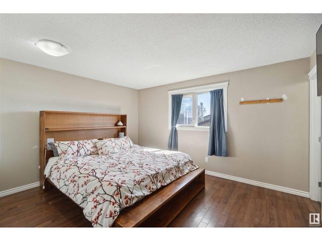 4635 44 Av, House detached with 5 bedrooms, 2 bathrooms and null parking in Gibbons AB | Image 31