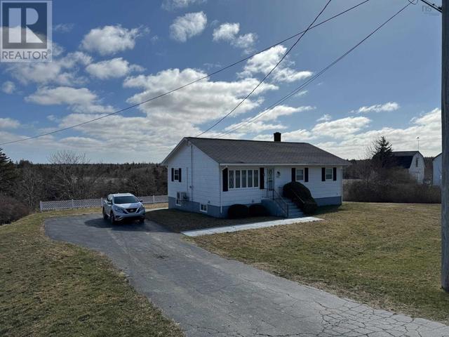 2521 Highway 334, House detached with 2 bedrooms, 1 bathrooms and null parking in Argyle NS | Image 2