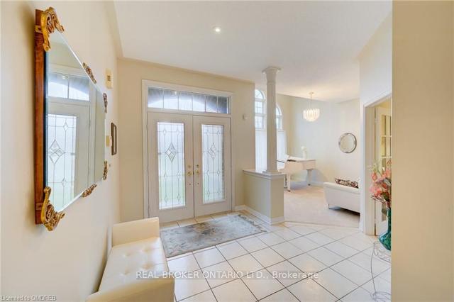2205 Galloway Dr, House detached with 5 bedrooms, 5 bathrooms and 9 parking in Oakville ON | Image 32