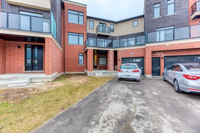 355 Veterans Dr, House attached with 4 bedrooms, 4 bathrooms and 3 parking in Brampton ON | Image 12