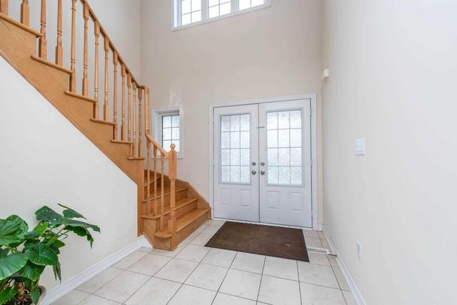 96 Yardley Cres, House detached with 5 bedrooms, 6 bathrooms and 6 parking in Brampton ON | Image 4