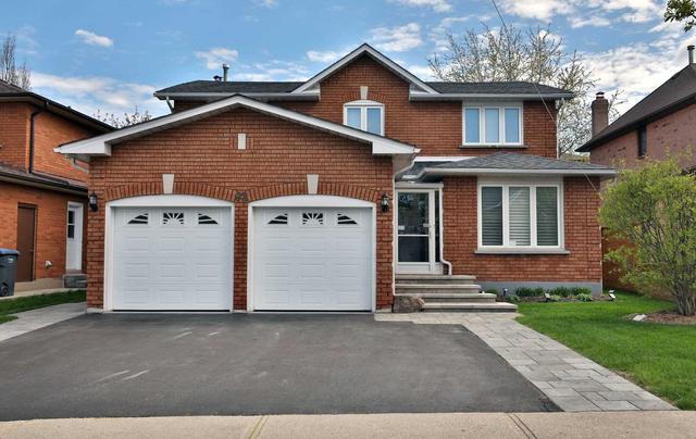 92 Sunforest Dr, House detached with 4 bedrooms, 4 bathrooms and 6 parking in Brampton ON | Image 1