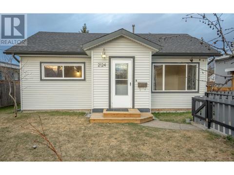 2124 Tamarack Street, House detached with 2 bedrooms, 1 bathrooms and null parking in Prince George BC | Card Image