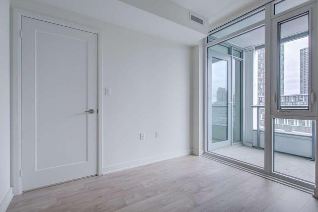 503E - 576 Front St W, Condo with 2 bedrooms, 2 bathrooms and null parking in Toronto ON | Image 13
