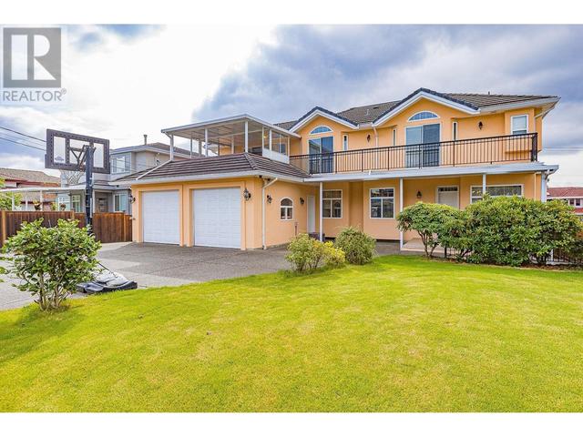 6589 Kitchener Street, House detached with 7 bedrooms, 6 bathrooms and 5 parking in Burnaby BC | Image 36