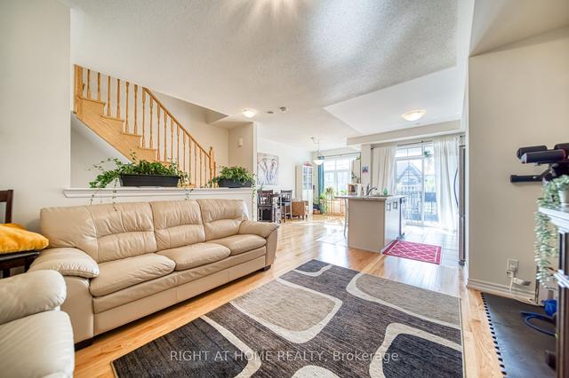 118 Alvin Pegg Dr, House attached with 2 bedrooms, 3 bathrooms and 3 parking in East Gwillimbury ON | Image 25
