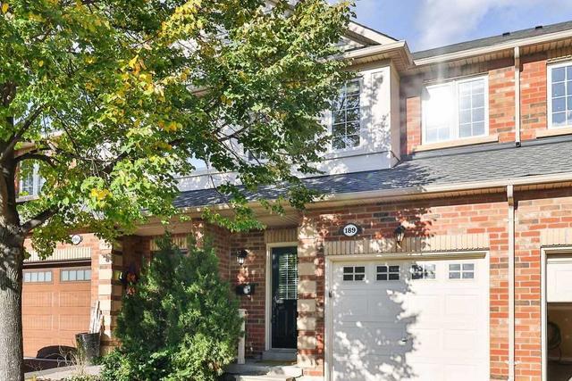 189 Margaret Dr, House attached with 3 bedrooms, 3 bathrooms and 2 parking in Oakville ON | Image 1