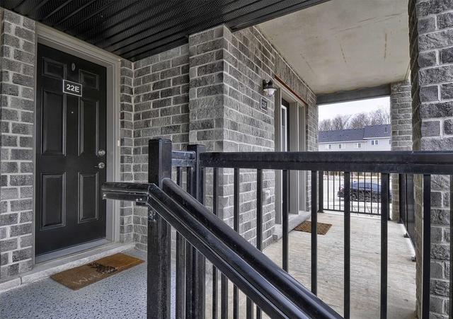 1989 Ottawa St, Townhouse with 2 bedrooms, 2 bathrooms and 1 parking in Kitchener ON | Image 12