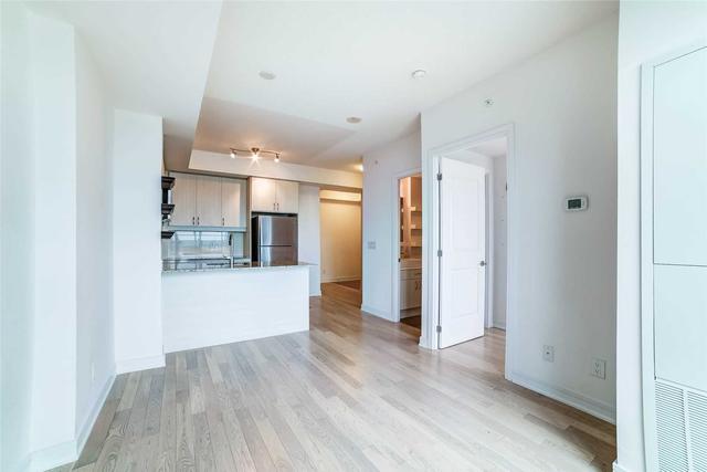 se 413 - 9199 Yonge St, Condo with 1 bedrooms, 1 bathrooms and 1 parking in Richmond Hill ON | Image 20
