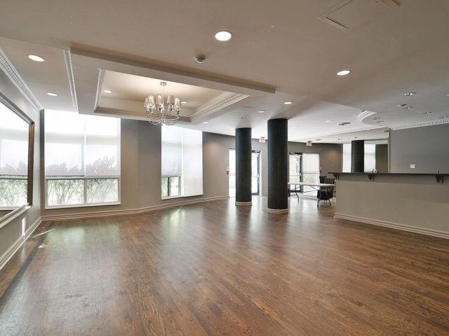 1015 - 23 Lorraine Dr, Condo with 2 bedrooms, 2 bathrooms and 1 parking in Toronto ON | Image 6
