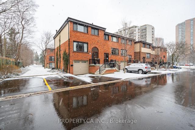 61 Maple Branch Path, Townhouse with 3 bedrooms, 3 bathrooms and 2 parking in Toronto ON | Image 25